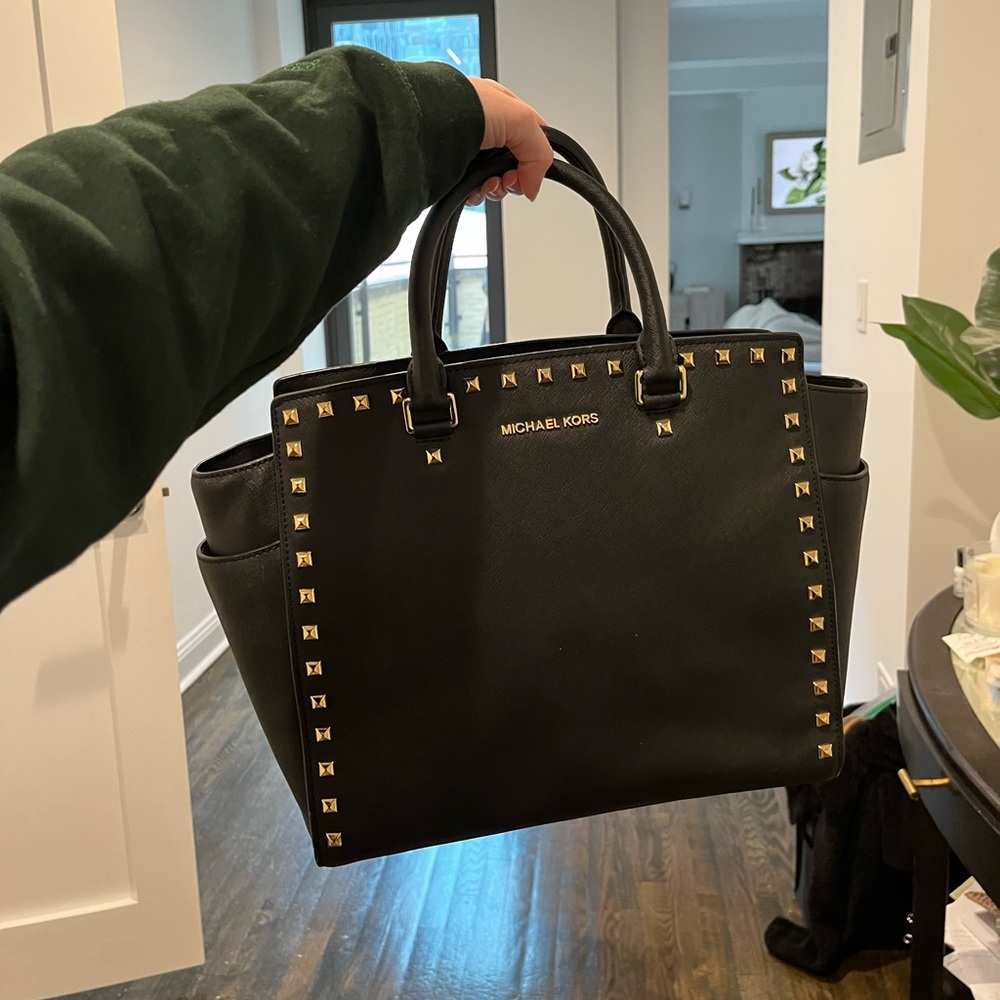 Michael Kors Selma Black Leather Bag Size: Large with Gold Studs